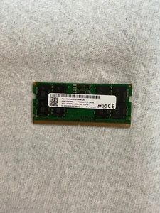 16GB PC5-38400 SODIMM 1RX8 DDR5 4800Mhz Micron MTC8C1084S1SC48BA1 - Picture 1 of 1