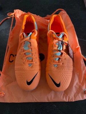 !NEW! Nike CTR360 Maestri III AG 525182 800 Atomic Orange & Silver Size 11 RARE - Image 1 of 4