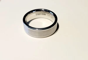 Alternative Men’s Triton Tungsten Carbide 8mm Band Ring Size 11 - Picture 1 of 2