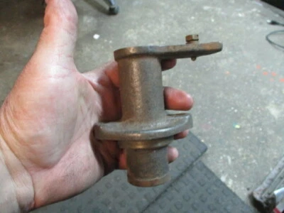 Cadillac V8 1932 1933 DELCO DISTRIBUIDOR soporte de montaje Foto 1 de 4