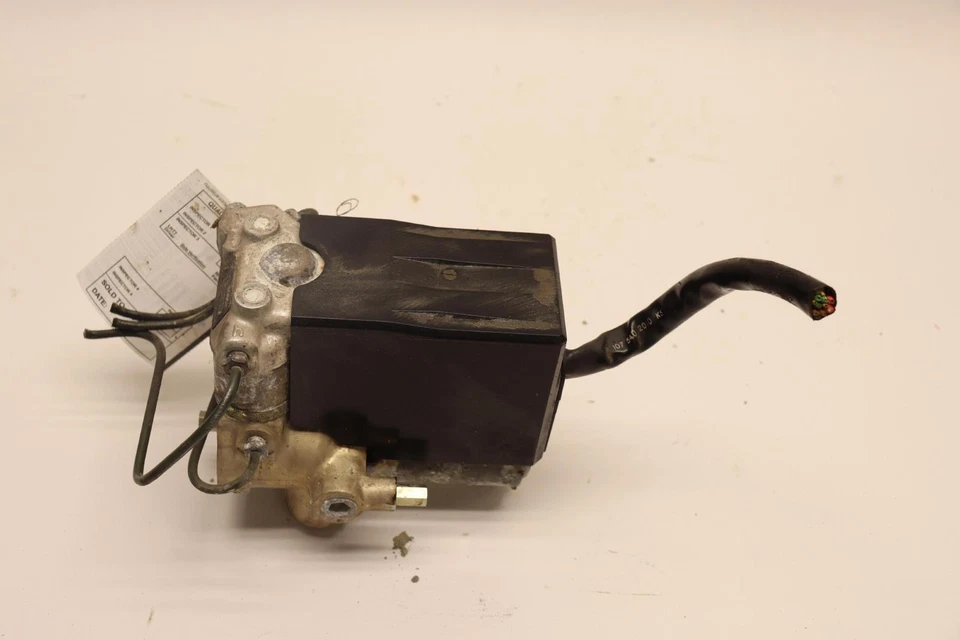 1983-1985 MERCEDES 380SL R107 126 TYPE ANTI LOCK ABS BRAKE PUMP MODULE OEM - Image 1 of 4