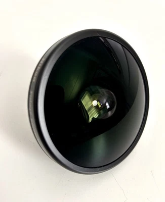 Lente ultra gran angular convertidor ojo de pez Nikon FC-E8 0,21x - SOLO LENTE Foto 1 de 4