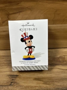 Hallmark Keepsake Ornament “Yankee Doodle Mickey” Un año de magia 12 2015 - Imagen 1 de 4