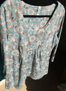 Weird Fish Sz 16 GreyishBlue-Multi Cotton Floral Scoop Neck 3/4 Sleeve Tunic Top - Picture 1 of 6