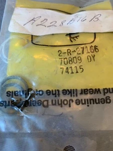 John Deere Original Equipment O-Ring Seal Packing R27166 - Picture 1 of 1