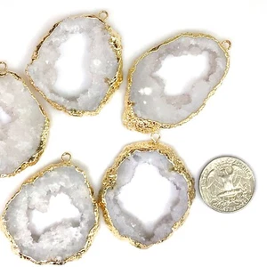 Colgante grande de ágata drusa colgante de piedras preciosas naturales redondo áspero con anillo dije de oro - Imagen 1 de 9