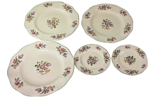 Wedgwood & Co. Ltd. Essteller & Untertassen 5 Stück Set weiß Blumen #547269-9,5" - Bild 1 von 7