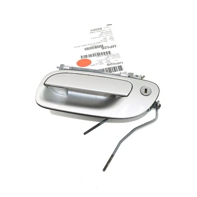 Volvo Silver #426 Front Left Outer Door Handle for S60 01-09 + V70 01-07 - Image 1 of 3