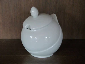 #1 Terrine Suppenterrine Kugelbowl mit Deckel Buffett Gourmet Seltmann Weiden - Bild 1 von 2