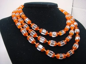 VINTAGE CLEAR ORANGE GLASS BEAD KNOTTED NECKLACE RECTANGULAR HALF BALL ESTATE - Picture 1 of 12