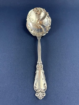 Antigua cuchara de servir victoriana Holmes & Edwards chapada en plata MARINA c.1896+ Foto 1 de 4