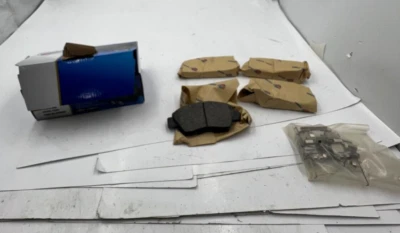 Pastillas de freno delanteras GNAD948 para Honda Civic Acura ILX Premium Gold Cerámica 03-15 Foto 1 de 4