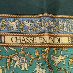 HERMES Carre 45 CHASSE EN INDE scarf cashmere Green W/Tags No Box Used. - Picture 1 of 5