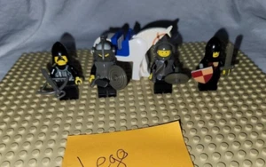 VTG Lego Castle Knights Minifigures & Accessories LOT of 4 BLACK Shirt top binC7 - Picture 1 of 13