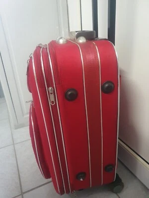 KOFFERSET ROT UND SCHWARZ 76X47X27 UND KLEINER - Bild 1 von 4