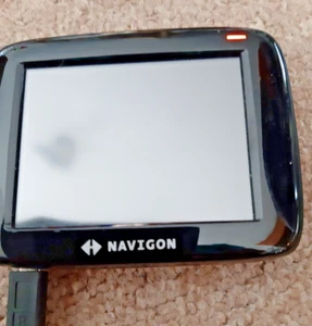Navigon 2100 - Navigationsgerät, mit Ladekabel und Beschreibung - Bild 1 von 4