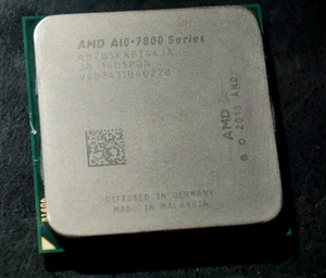 AMD A10-7800 3.7 GHz Socket  QUAD CORE  Desktop CPU Processor AD785KXBI44JA GOLD - Picture 1 of 5