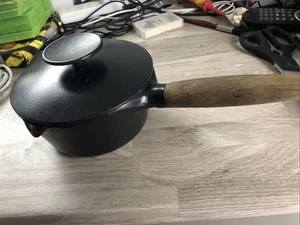 aga Kochtopf 907101 gebraucht Gusseisen schwarz - Holzgriff - 17 cm - Bild 1 von 10