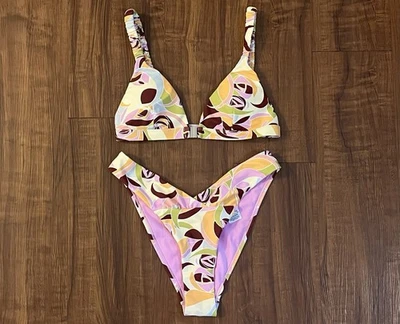 NWOT River Island Pink Abstract Y2K Gold Hardware Cheeky 2pc Bikini Swim Set XS - Image 1 of 4