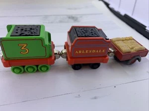 Thomas And Friends 3 Open Cargo Cars 2009 Freight Train Railway Magnetic Diecast - Picture 1 of 4