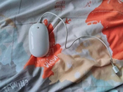 Genuine Apple Wired Mouse A1152 USB Laser Mighty Mouse - Super Fast Delivery - Image 1 of 2