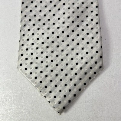 Corbata Duque y Duquesa D&D Hombres 64 en Seda Blanco Negro Micro Cuadrados Anchos Hechos a Mano Foto 1 de 4