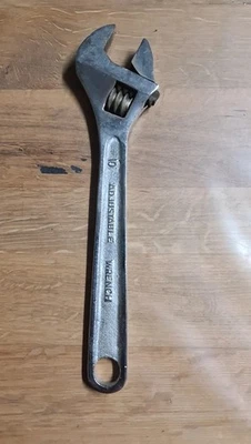 Clé à molette, marque Wrench, ajustable 10, - Photo 1/2