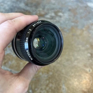 Near Mint Nikon Nikkor Ai 35mm F2 Wide Angle Lens With Caps - Picture 1 of 11