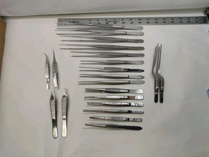 Pinzas de tejido V. Mueller y otras marcas 21 piezas instrumentos médicos quirúrgicos. #Y96 - Imagen 1 de 23