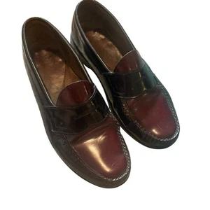 GH Bass & Co Weejuns Mens 9.5D Logan Flat Strap Loafers Wine Leather Slip-ons - Picture 1 of 10