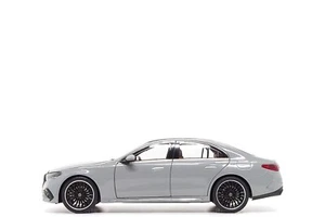 iScale 1:18 Mercedes-Benz E-Class (W214) in Alpine Grey (Dealer Edition) - Picture 1 of 13