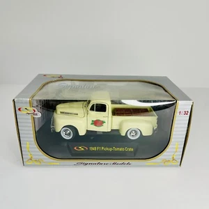 1949 FORD F-1 TOMATO DELIVERY TRUCK CREAM 1:32 DIECAST SIGNATURE MODELS - Picture 1 of 8