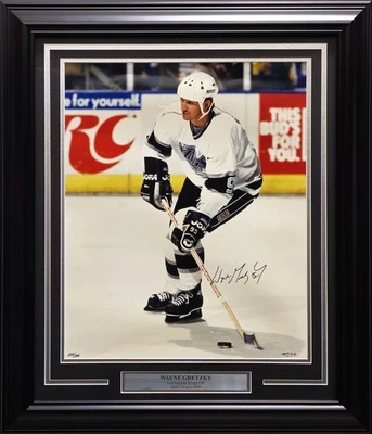 Wayne Gretzky Signed Framed 16x20 Photo Kings "99" UDA Holo #BAF27914 - Image 1 of 4