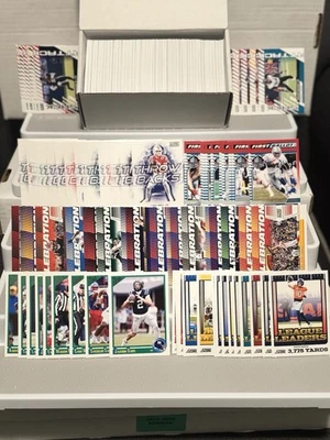 2025 Score 足球全套(500 张卡)300 张兽医,100 RCs,6 套插入套装 — 第 1/4 张图片