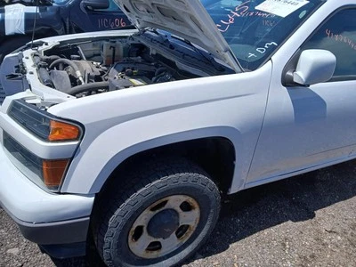 Used Front Left Fender fits: 2012 Chevrolet Colorado L. w/o fender flare Front L Foto 1 de 4
