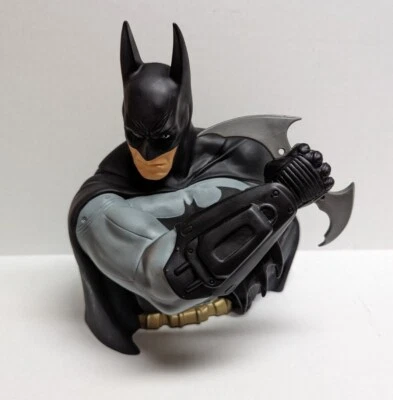 Banco de monedas busto monograma Batman PX Diamond Select 2014 DC Comics Arkham Asylum  Foto 1 de 4