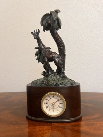 Vintage Giraffe And Palm Tree Sheng Bang Quartz Clock HEAVY Cover