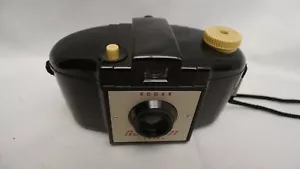 Macchina fotografica vintage Kodak Brownie 127 con custodia - anni '50/60 - Foto 1 di 6