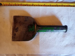 Vintage 4" Bolster chisel in good 0rder - Picture 1 of 7