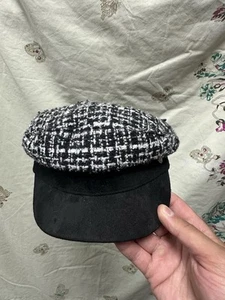 River Island Women’s Black Hat - New With Tags  - Picture 1 of 8