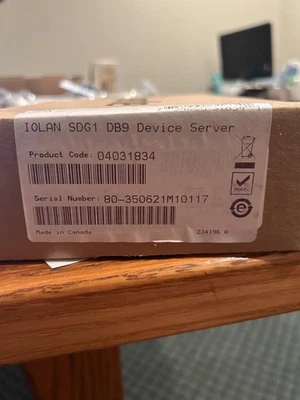 Servidor de dispositivos Perle 04031834 Foto 1 de 2