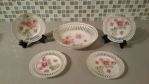 Vintage Salad or Bread Bowl w/4 Small Plates Roses Motif  Lace Cut & Gold Rims - Picture 1 of 9