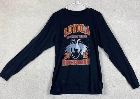 Loyala Chicago L Large T Shirt NCAA Size Large Long Sleeve T-shirt Cover