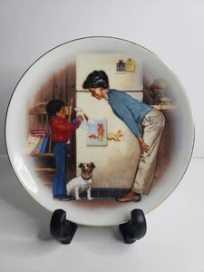Mother's Day Folk Art 1985 "Creation of Love" TOM NEWSOM Plate Avon 22kt Trim - Picture 1 of 3