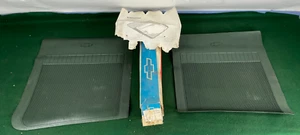 NOS 1970 70 Impala/Caprice/Bel Air SS Accessory Rear Floor Mat Pair GREEN 993847 - Imagen 1 de 5