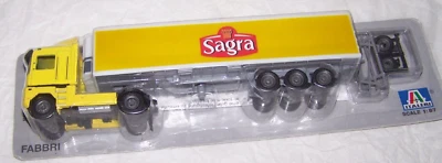 Italeri Fabbri Camion Semi Rimorchio SAGRA trattore giallo: sigillato blister - Immagine 1 di 2
