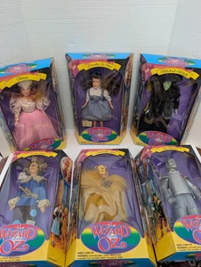 KOMPLETTSATZ 6 Der Zauberer von Oz Puppen 1994 Sky Kids Neu im Karton Dorothy Glinda Hexe - Bild 1 von 10