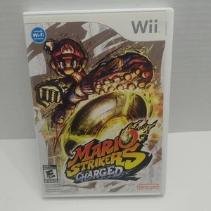 Mario Strikers Charged (Nintendo Wii, 2007) CIB COMPLETE - TESTED - Foto 1 di 5