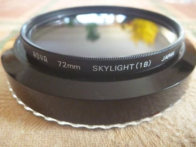 HOYA 72mm SKYLIGHT (1B) filter with original plastic cover - MADE IN JAPAN - Image 1 of 2