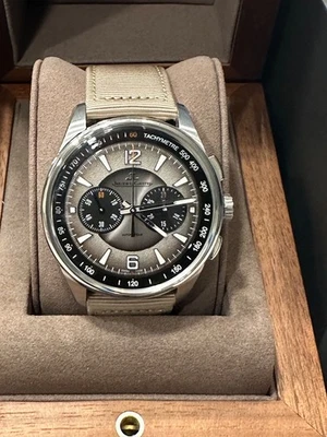 Reloj Hombre Jaeger LeCoultre Polaris Cronógrafo Automático 42mm Acero Q902843J Foto 1 de 4